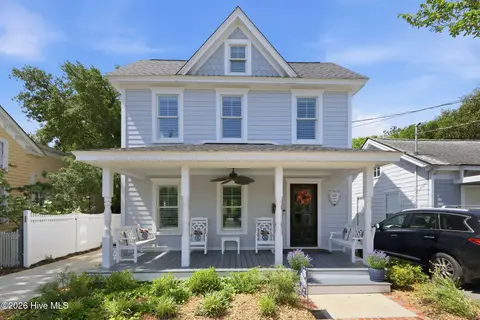 910 Ann Street, Beaufort
