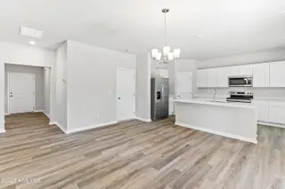 605 S Squires Run Lane, Richlands, NC 28574 – photo 8: Dining Area