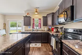 224 Rowland Drive, Richlands, NC 28574 – photo 16: 35-web-or-mls-_RAD7656