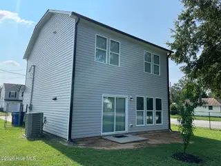 212 Manchester Street SE, Wilson, NC 27893 – photo 4: 9