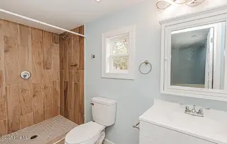 708 E Highland Avenue, Rocky Mount, NC 27801 – photo 17: Primary Bathroom