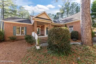 790 Monticello Drive, Pinehurst, NC 28374 – photo 12: 3-web-or-mls-707A4005