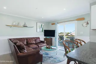 1601 New River Inlet Road, North Topsail Beach, NC 28460 – photo 19: 1601 NRIR - Interiors - Edited_8