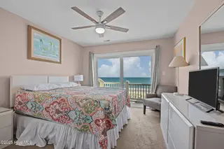 4601 Ocean Drive, Emerald Isle, NC 28594 – photo 24: 22-web-or-mls-1S3A9381