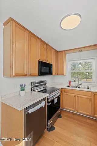 600 Oakwood Avenue, Jacksonville, NC 28546 – photo 14: 425A2225