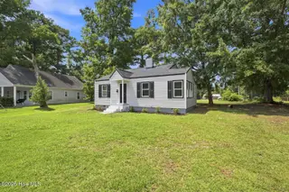 308 Sherwood Road, Jacksonville, NC 28540 – photo 3