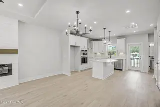 102 Lexington Lane, Southern Pines, NC 28387 – photo 16: _DSC0329_30_31_32_33Interior02