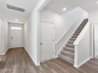 4285 Bright Blossom Way SE Lot 242, Bolivia, NC 28422 – photo 6: Centerway25252foyDRHortonL33A2-014-004-1