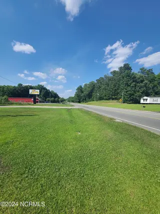 1228 S Jk Powell Boulevard, Whiteville, NC 28472 – photo 9: 20240614_163811