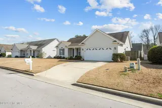 109 Sellhorn Boulevard, New Bern, NC 28562 – photo 7: 7-web-or-mls-DSC_2283