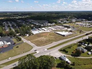 4004 Raleigh Road Parkway W, Wilson, NC 27896 – photo 5: dji-fly-20231017-121932-200-169755980501