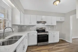 51 Barnes Street, Greenville, NC 27858 – photo 15: 015_DSC_8834