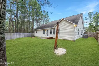 3433 Preakness Place, New Bern, NC 28562 – photo 6: 42-web-or-mls-DSC_9428