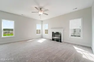 1822 Olde Towne Pointe Boulevard, Jacksonville, NC 28546 – photo 8: DSC02021