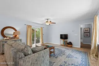 1 Golfview Court, Carolina Shores, NC 28467 — 3-bedroom home in Carolina Shores, Carolina Shores, NC, photo 12 of 34