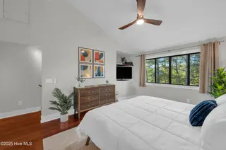 207 Saint Luke Court, Wilmington, NC 28409 — 2-bedroom waterfront townhome in Caneel Cove, Wilmington, NC, photo 14 of 34: 207 st luke ct -00022