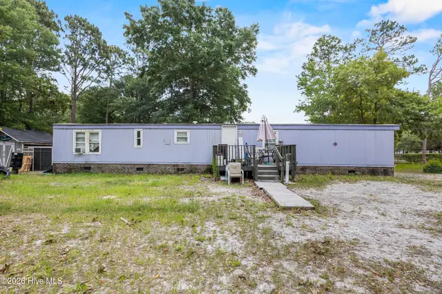 198 Sycamore Road, Southport, NC 28461