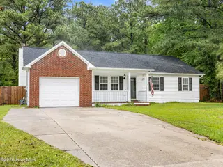 116 Sweetwater Drive, Jacksonville, NC 28540 – photo 2: a02a0012