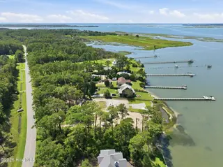 980 3 Crow Hill Road, Beaufort, NC 28516 – photo 15: 10-web-or-mls-980 Crow Hill 008