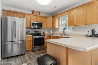 231 Cherry Road, Southport, NC 28461 – photo 11: 002-231CherryRoad-Southport-NC-28461-SMA