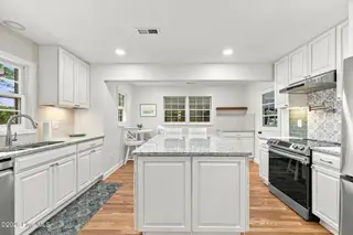 123 Willis Drive, Harkers Island, NC 28531 — 2-bedroom home, Harkers Island, NC, photo 7 of 34: Kitchen