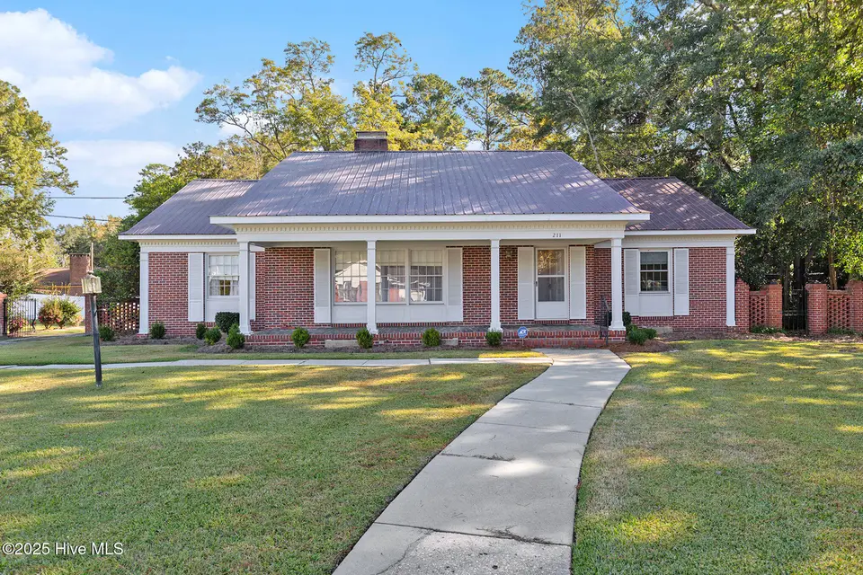 211 Pireway Road, Tabor City, NC 28463 – photo 1 of 46: 006_r6_0425_368