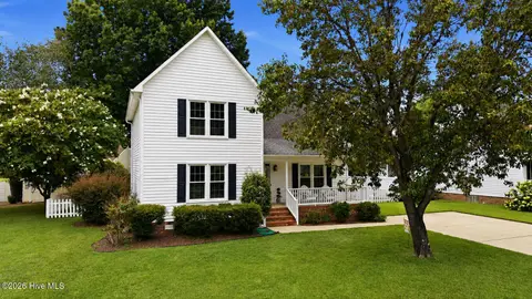 724 Winterfield Drive, Winterville