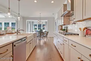 1215 Sunwater Terrace, Leland, NC 28451 — 4-bedroom home in Grand Park, Leland, NC, photo 10 of 46