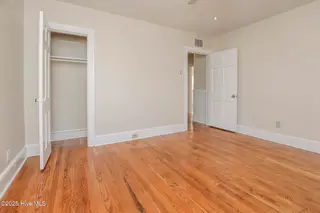 402 Warlick Street, Jacksonville, NC 28540 — 3-bedroom home in Murrill Subdivision, Jacksonville, NC, photo 16 of 46: 402 Warlick-39