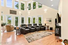 358 Shore Point Drive, Wilmington, NC 28411 — 5-bedroom waterfront home in Bayshore Estates, Wilmington, NC, photo 8 of 49