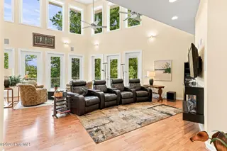 358 Shore Point Drive, Wilmington, NC 28411 — 5-bedroom home in Bayshore Estates, Wilmington, NC, photo 8 of 49