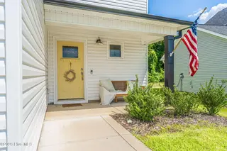 433 Kendall Drive, Southern Pines, NC 28387 – photo 3: Front Porch