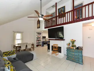 3508 Christopher Drive NW, Wilson, NC 27896 — 3-bedroom home in Wescott Village, Wilson, NC, photo 3 of 20: Interior - LR entry - ok