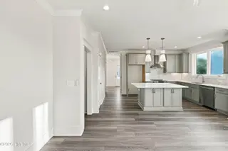 52 Pier View Court, Hampstead, NC 28443 — 3-bedroom waterfront home, Hampstead, NC, photo 14 of 60: 23_hallway & kitchen
