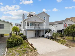 92 E Second Street, Ocean Isle Beach, NC 28469 – photo 3: 4-web-or-mls-DJI_20260325115841_0968_D