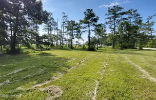 3032 12 Mill Creek Road, Newport, NC 28570 – photo 5: 20250803_095322