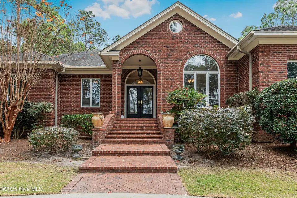 214 Plantation Drive, Southern Pines, NC 28387 – photo 1 of 44: Front Steps