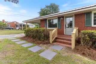 207 Sunset Avenue, Whiteville, NC 28472 – photo 2: Front Home View