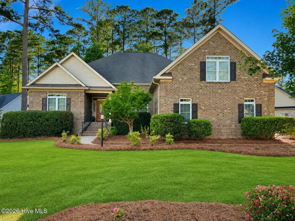 4611 Lapis Court, New Bern, NC 28562 – photo 1 of 26: Lapis Front