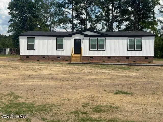 213 Pridgen Acres Drive, Clarkton, NC 28433 – photo 1 of 47: IMG_5094