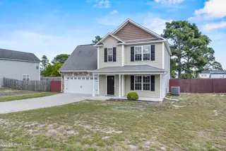 264 Inverness Drive, Hubert, NC 28539 – photo 1: Front