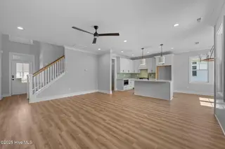 4070 Reunion Pointe Lane, New Bern, NC 28562 – photo 11: 26-web-or-mls-DSC_4244