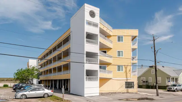 302 Canal Drive Unit 14, Carolina Beach, NC 28428