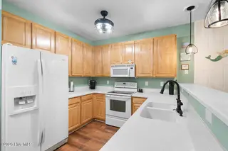 270 Woodlands Way Unit 2, Calabash, NC 28467 — 3-bedroom condo in Crow Creek, Calabash, NC, photo 11 of 38