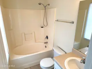 308 Comanche Trail, Havelock, NC 28532 – photo 16: MAIN BATH