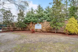 1643 Chadwick Shores Drive, Sneads Ferry, NC 28460 – photo 5: 823 Chadwick Shores Dr Sneads-large-047-