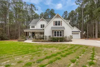 68 Cardinal Drive, Whispering Pines, NC 28327 – photo 8: 10-web-or-mls-IMG_8713