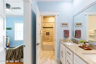 304 Birmingham Avenue Unit 1, Carolina Beach, NC 28428 – photo 22: 49_IMG_2954