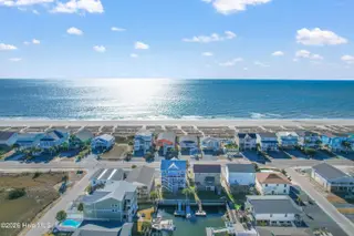 550 Ocean Boulevard W, Holden Beach, NC 28462 – photo 4: 550OceanBlvdW - 54