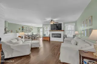 7104 Cameron Trace Drive, Wilmington, NC 28411 – photo 7: 007_6q7a9097_490